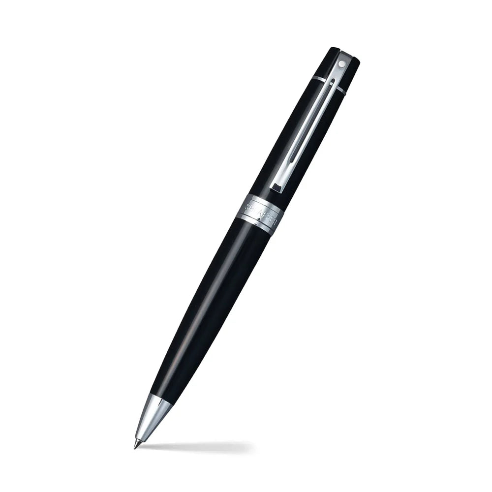 Sheaffer Gift Set ft. Glossy Black 300 Ballpoint Pen with Chrome Trim and Medium Notebook